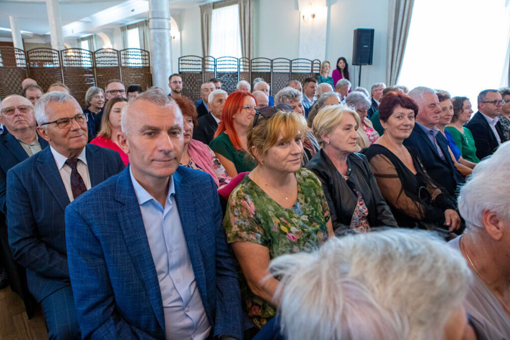 
                                                    35 Lecie samorządu
                                                