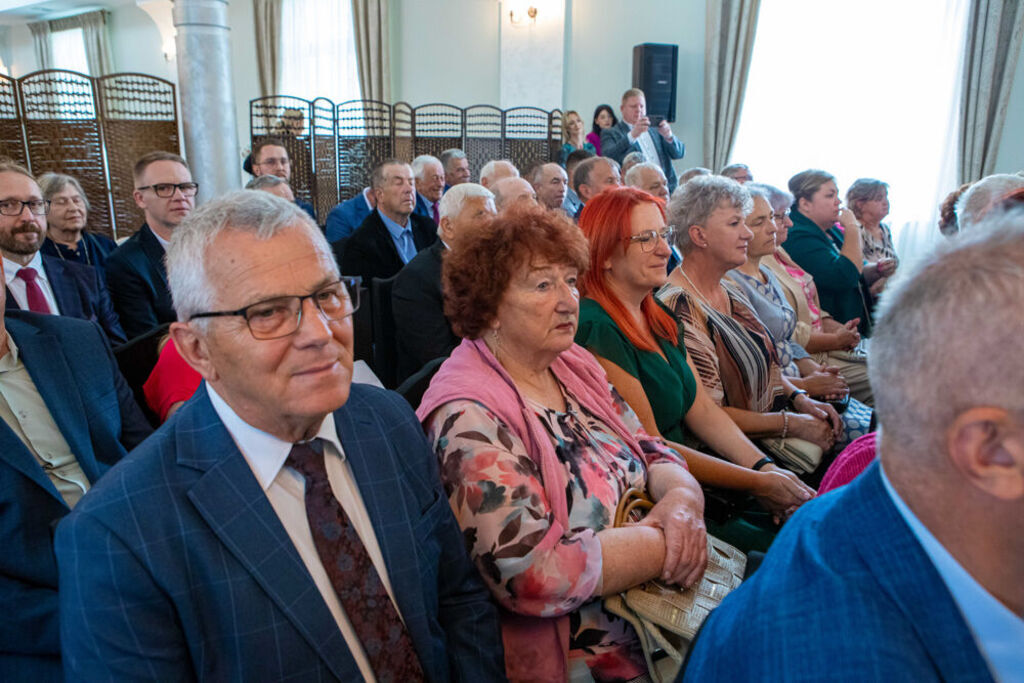 
                                                    35 Lecie samorządu
                                                