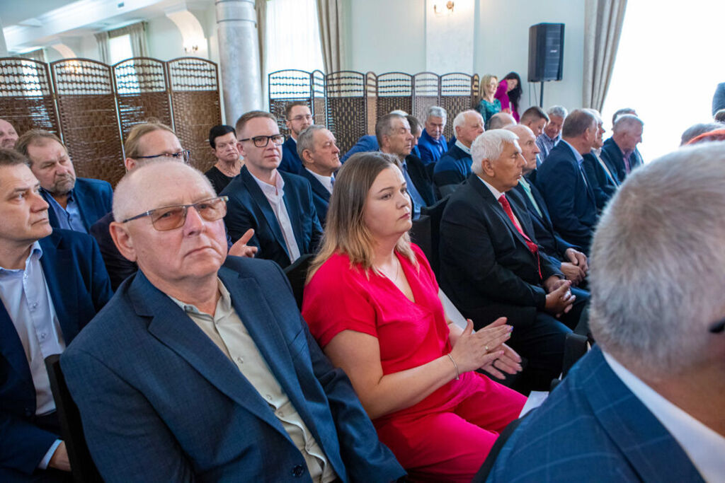 
                                                    35 Lecie samorządu
                                                