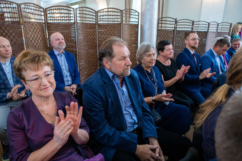 
                                                    35 Lecie samorządu
                                                