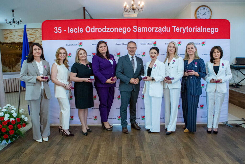 
                                                    35 Lecie samorządu
                                                