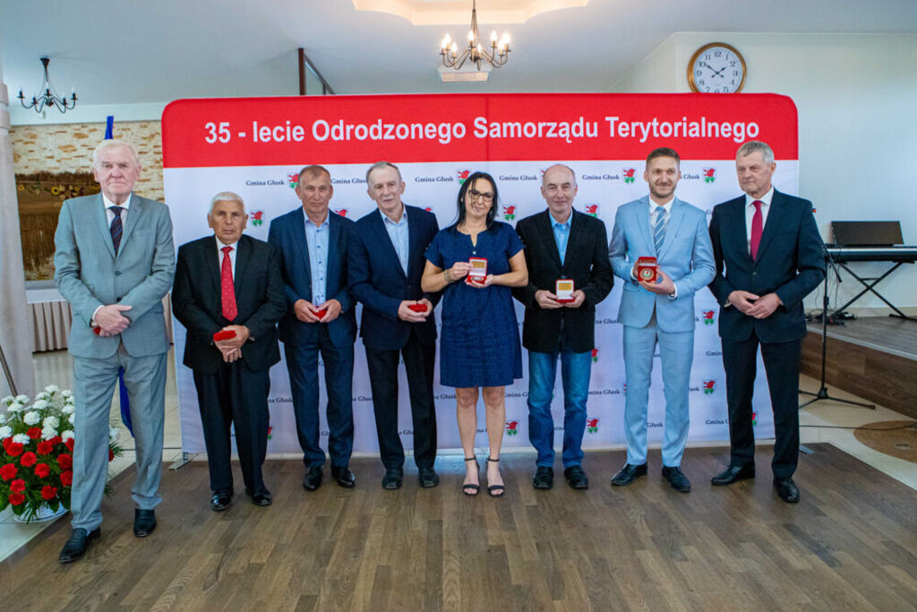 
                                                    35 Lecie samorządu
                                                