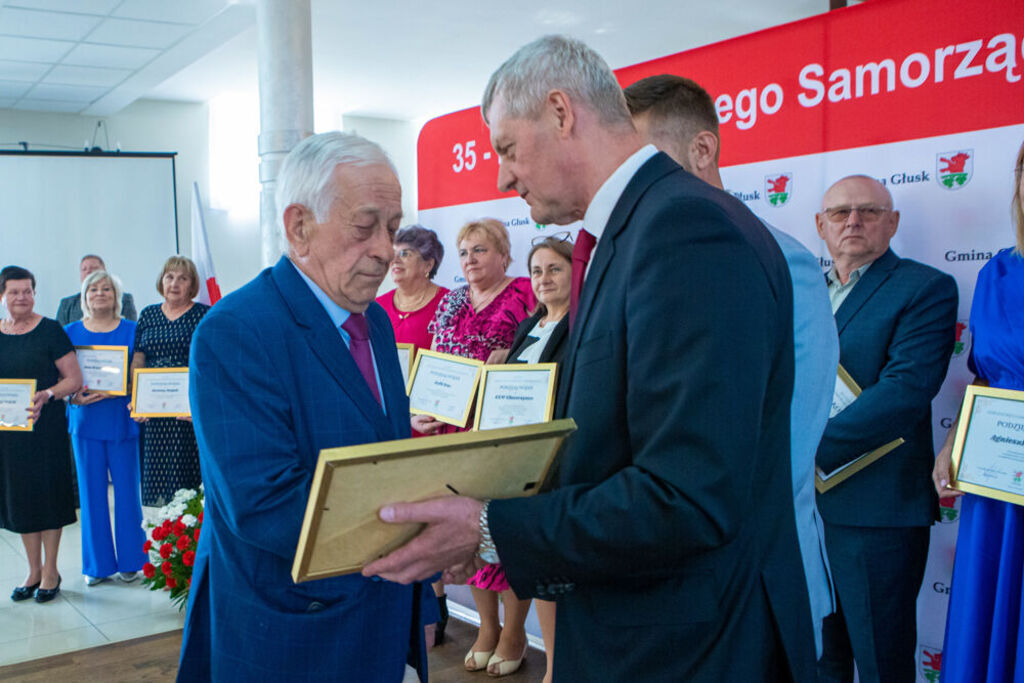 
                                                    35 Lecie samorządu
                                                