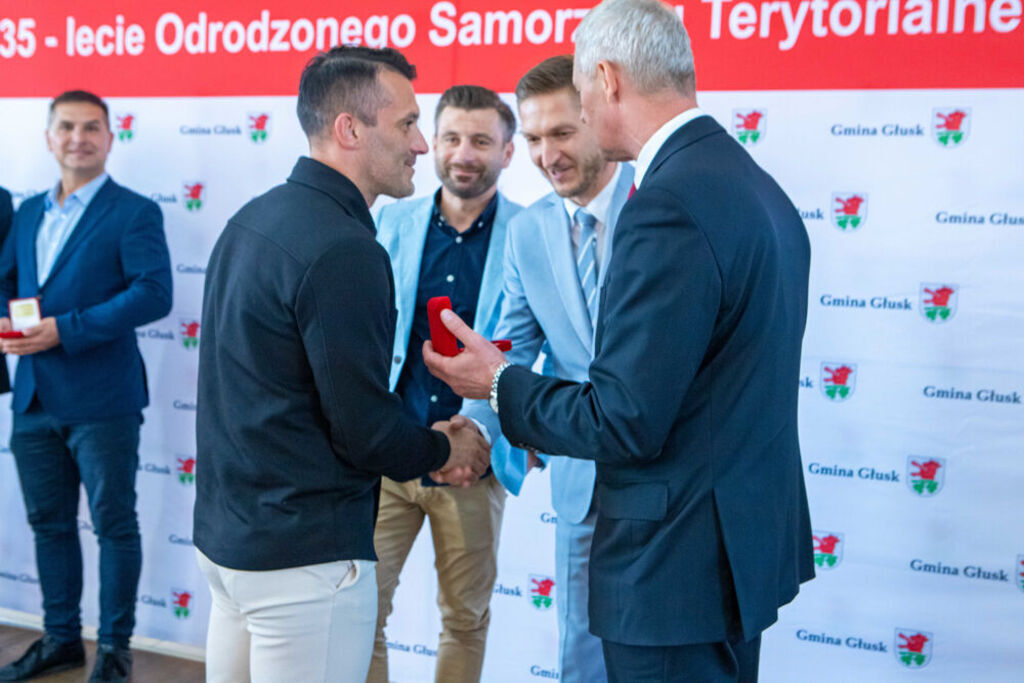 
                                                    35 Lecie samorządu
                                                