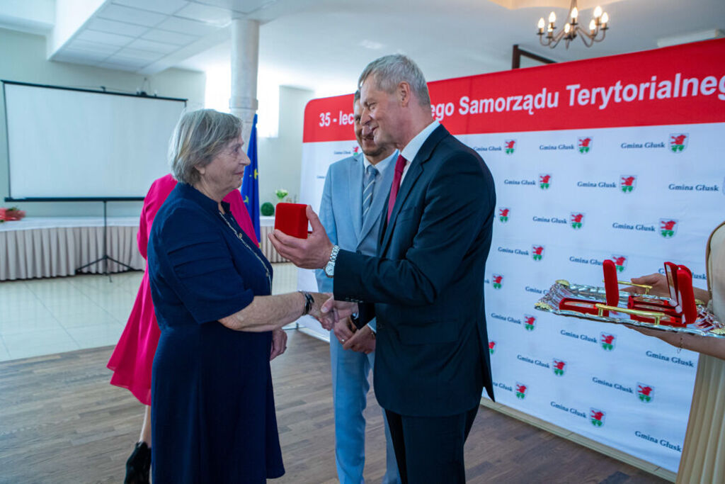 
                                                    35 Lecie samorządu
                                                