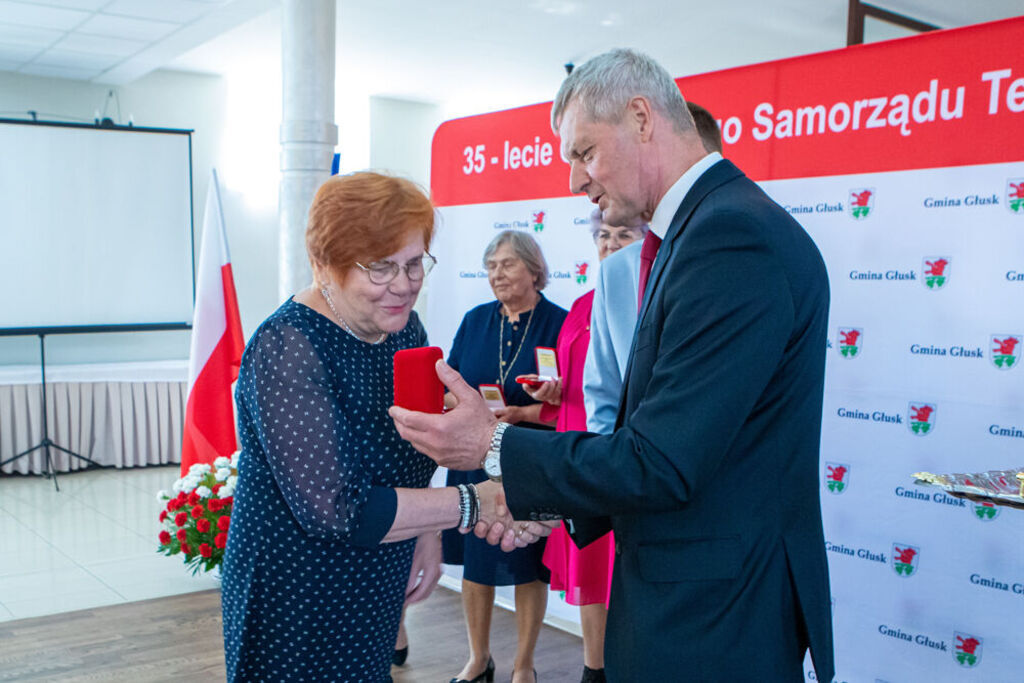 
                                                    35 Lecie samorządu
                                                