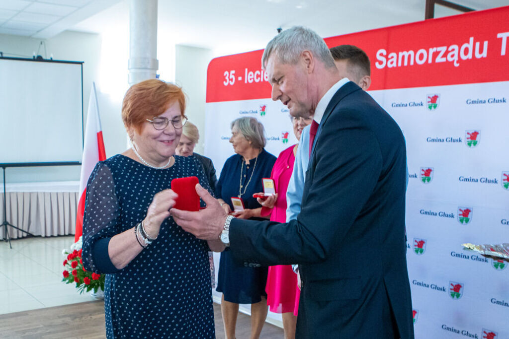 
                                                    35 Lecie samorządu
                                                