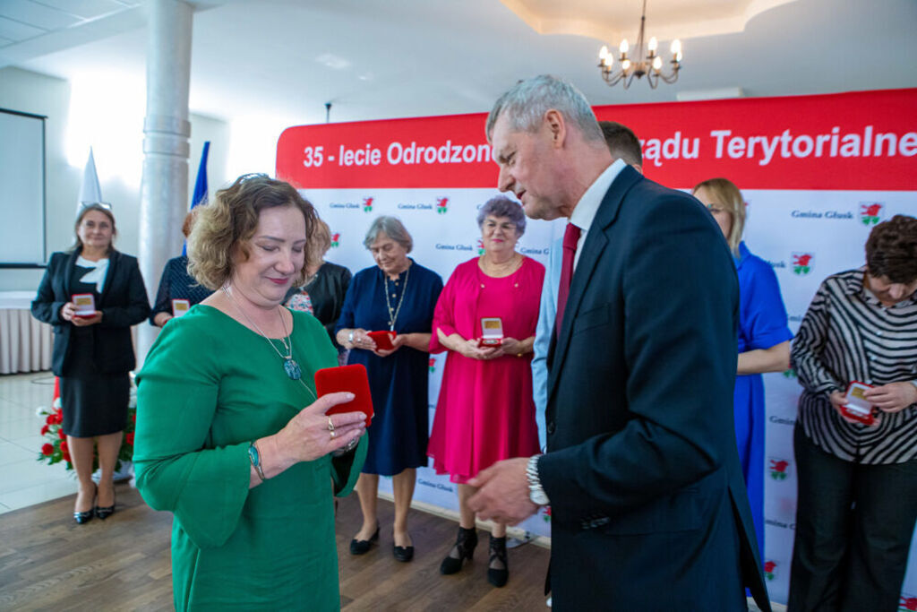 
                                                    35 Lecie samorządu
                                                