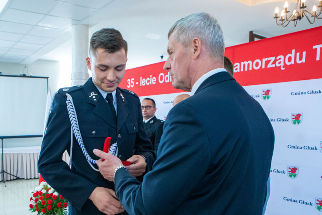 
                                                    35 Lecie samorządu
                                                