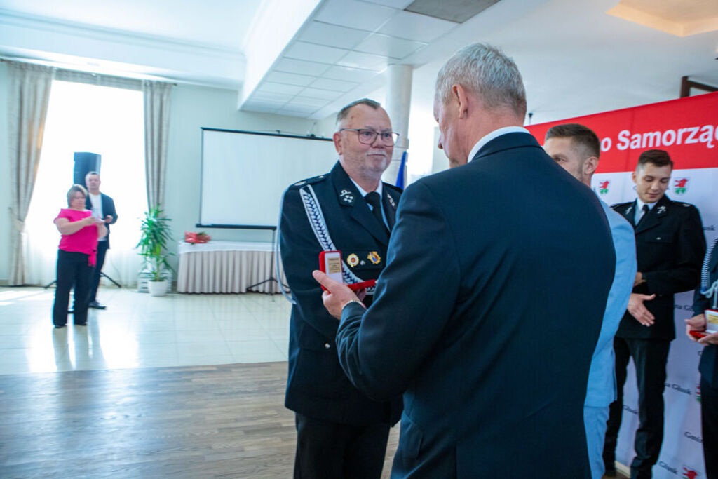 
                                                    35 Lecie samorządu
                                                