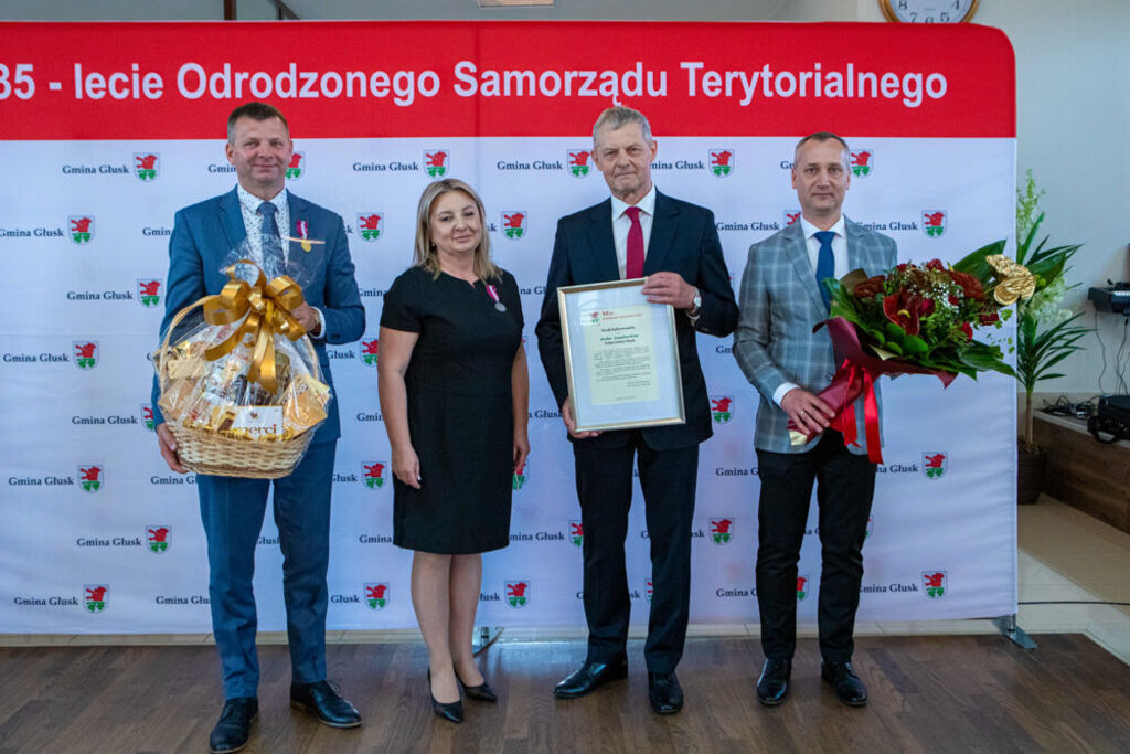 
                                                    35 Lecie samorządu
                                                