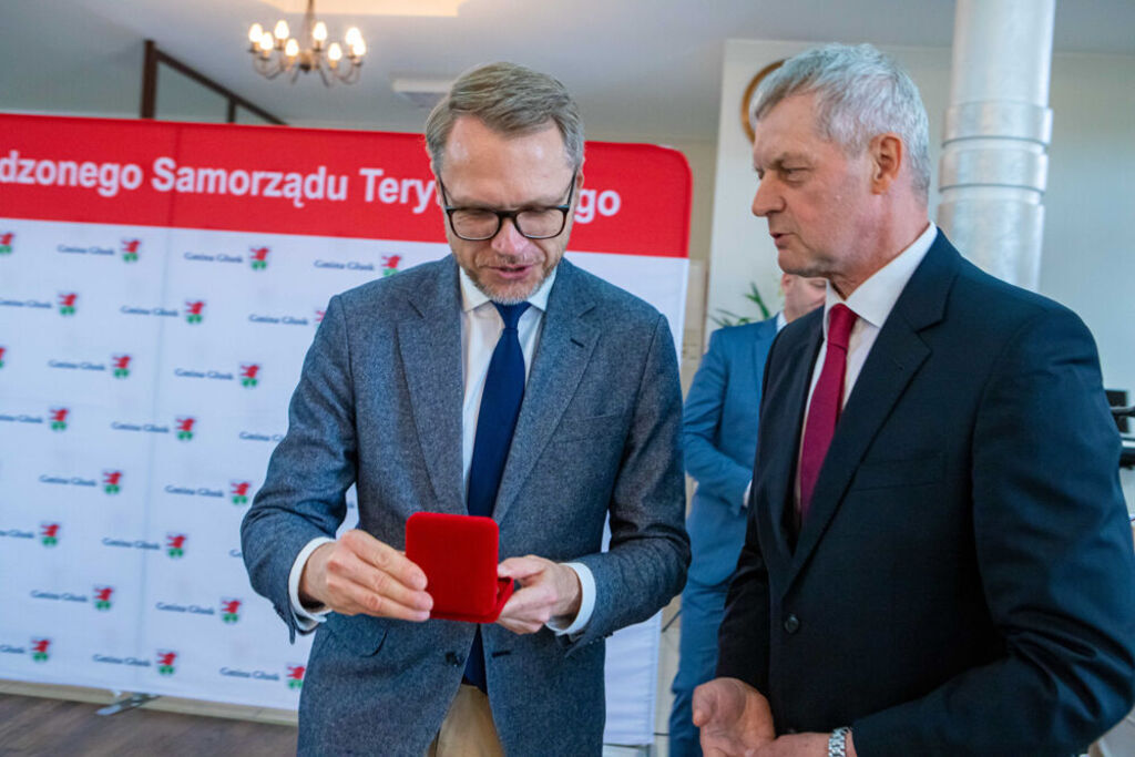 
                                                    35 Lecie samorządu
                                                