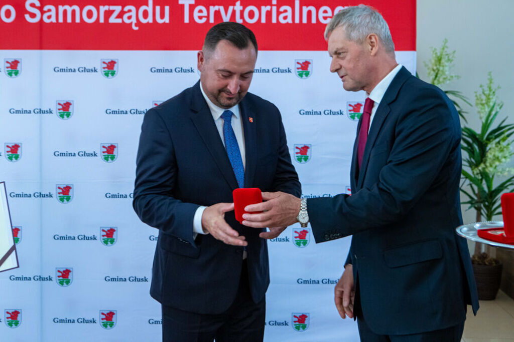 
                                                    35 Lecie samorządu
                                                