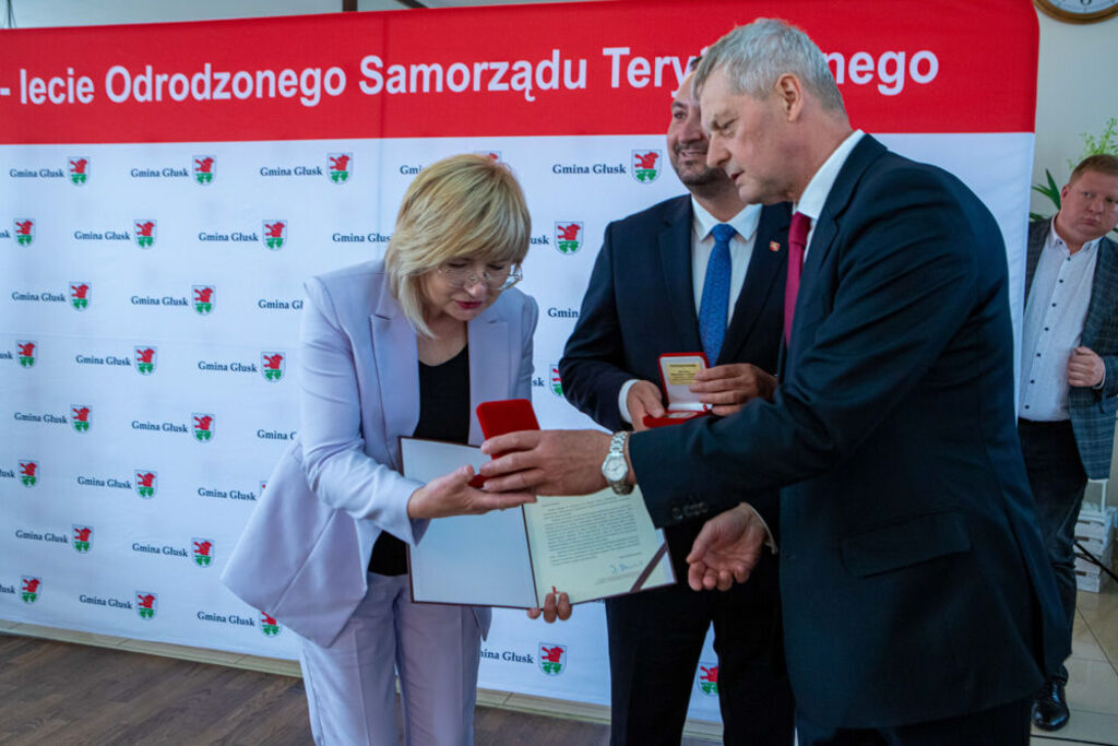 
                                                    35 Lecie samorządu
                                                