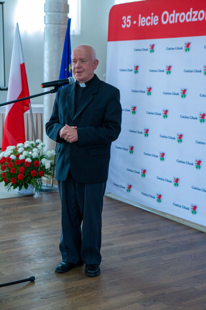 
                                                    35 Lecie samorządu
                                                