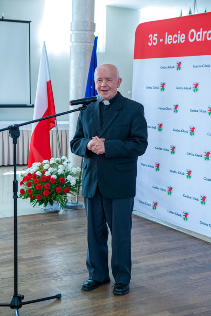 
                                                    35 Lecie samorządu
                                                