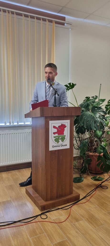 
                                                    Sesja Rady Gminy Głusk Stypendia
                                                