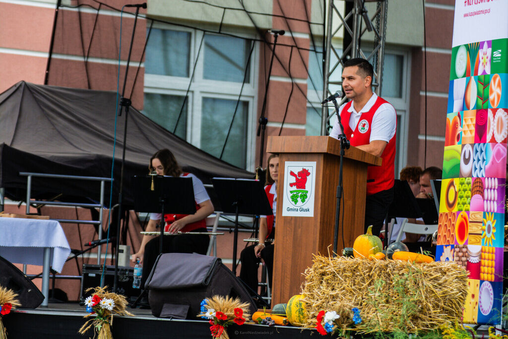 
                                                    Smart Studio Karol Niedźwiadek
                                                