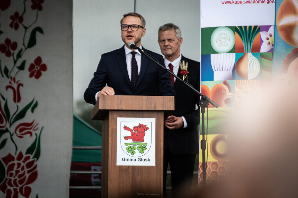 
                                                    Smart Studio Karol Niedźwiadek
                                                
