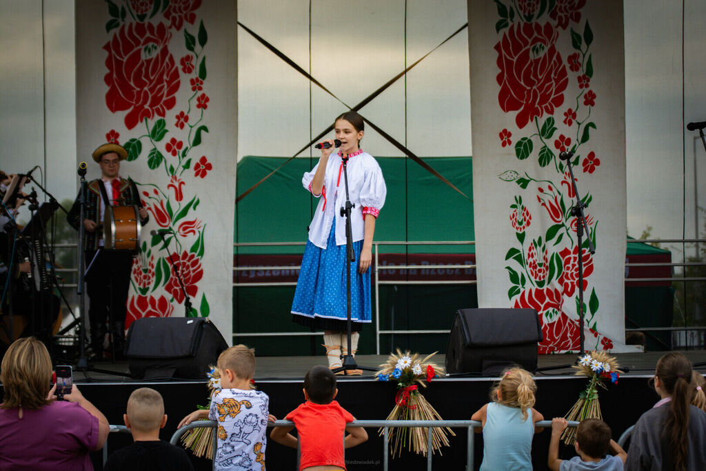
                                                    Smart Studio Karol Niedźwiadek
                                                