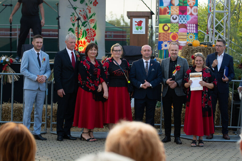 
                                                    Smart Studio Karol Niedźwiadek
                                                