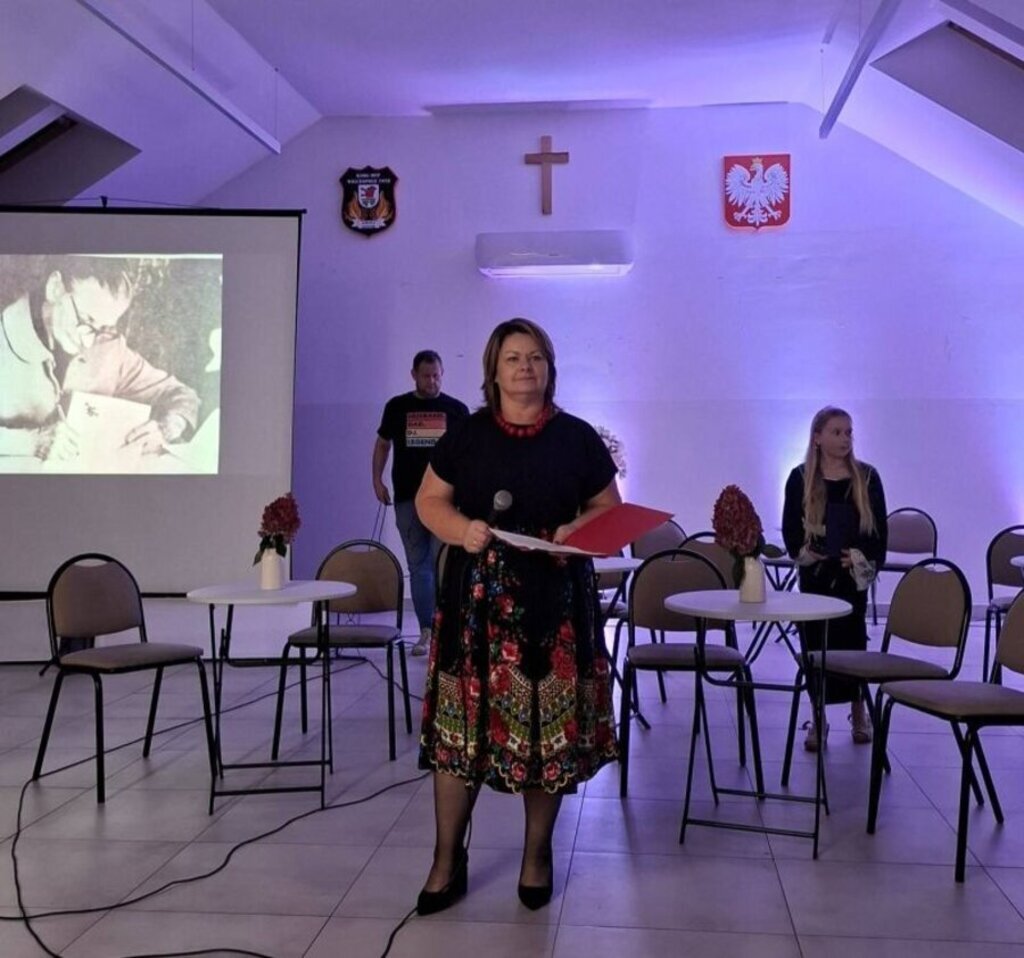 
                                                    Szlachetne zdrowie ulubuj sobie
                                                
