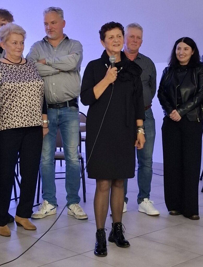 
                                                    Szlachetne zdrowie ulubuj sobie
                                                