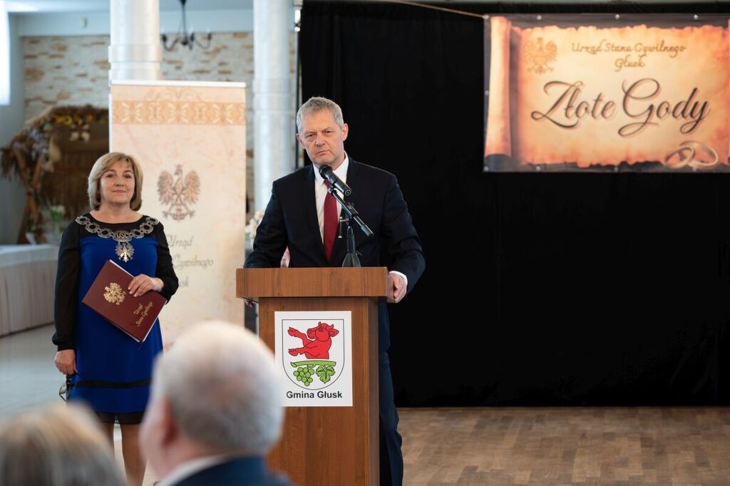 
                                                    Złote Gody
                                                