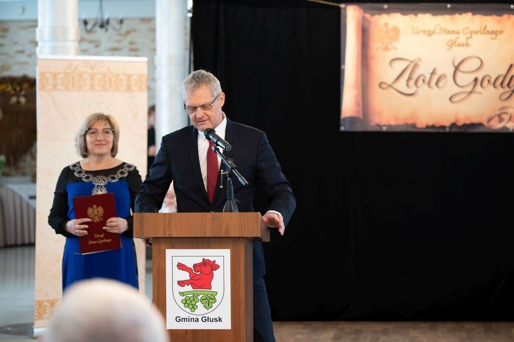 
                                                    Złote Gody
                                                