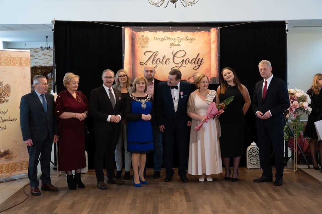 
                                                    Złote Gody
                                                