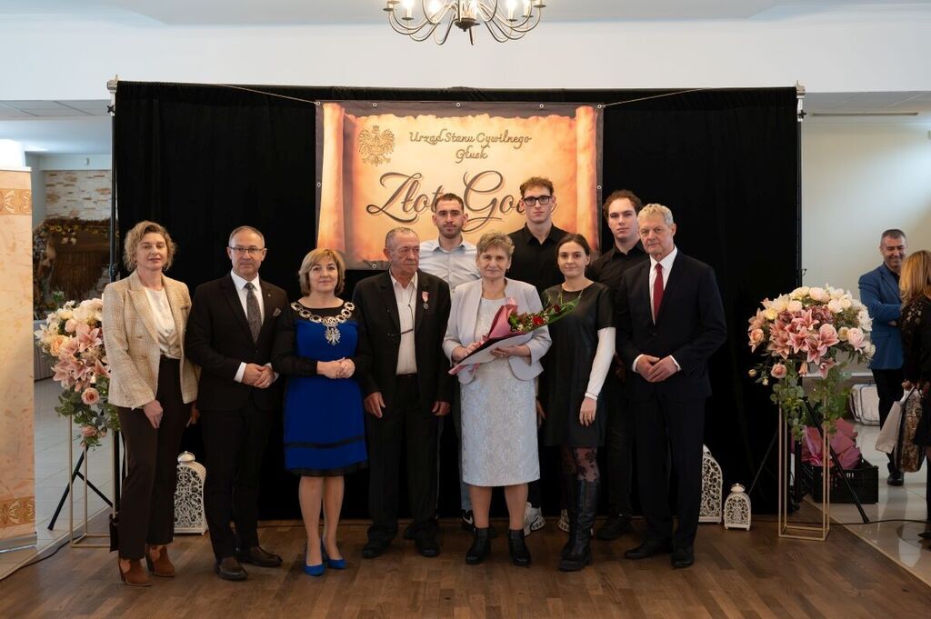 
                                                    Złote Gody
                                                