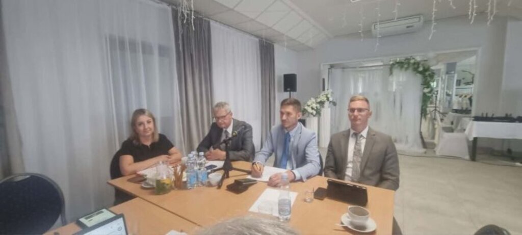 
                                                    Cała rada za absolutorium dla wójta
                                                