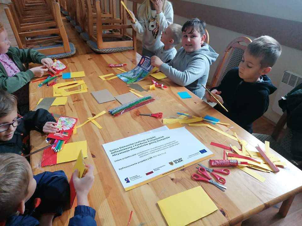 Zajęcia świetlicowe dla dzieci w ramach projekty "Aktywizacja mieszkańców gminy Domaniów"