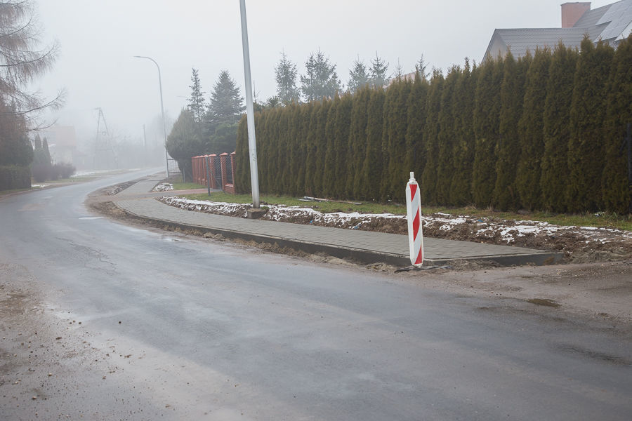 Chodnik w miejscowości Wola Niemiecka