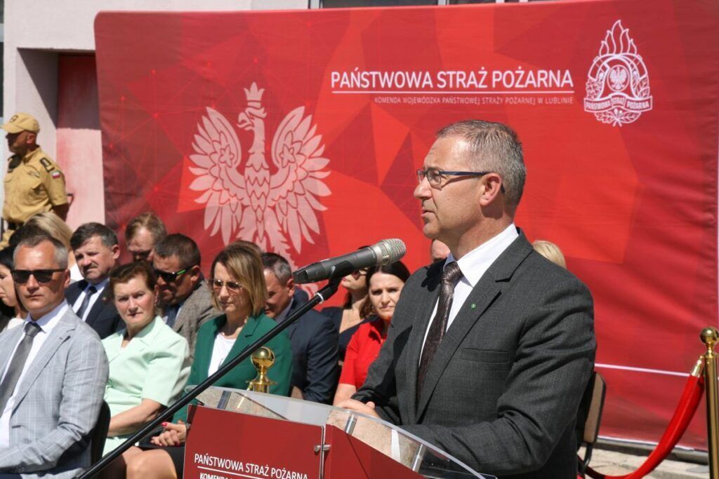 Uroczystość przekazania sprzętu strażakom z województwa lubelskiego