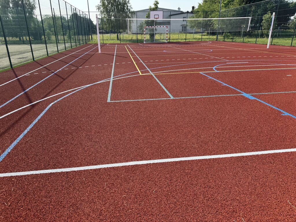 Modernizacja kompleksu sportowego „Moje Boisko – Orlik 2012” w Niemcach