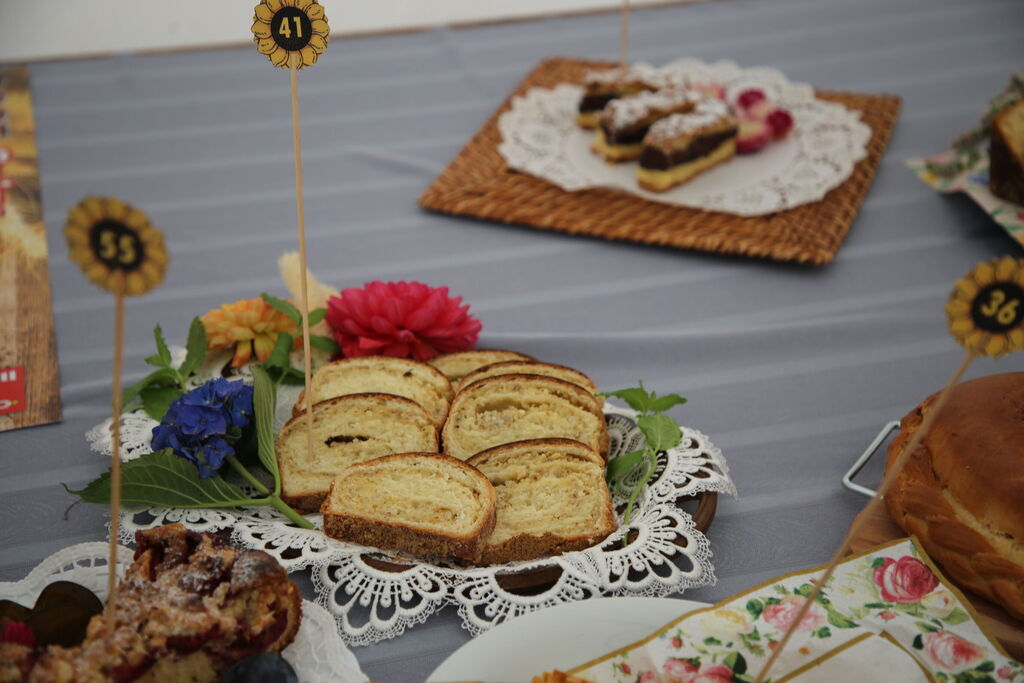 Dożynki Gminy Niemce 2025 - konkurs Babcine Ciasto