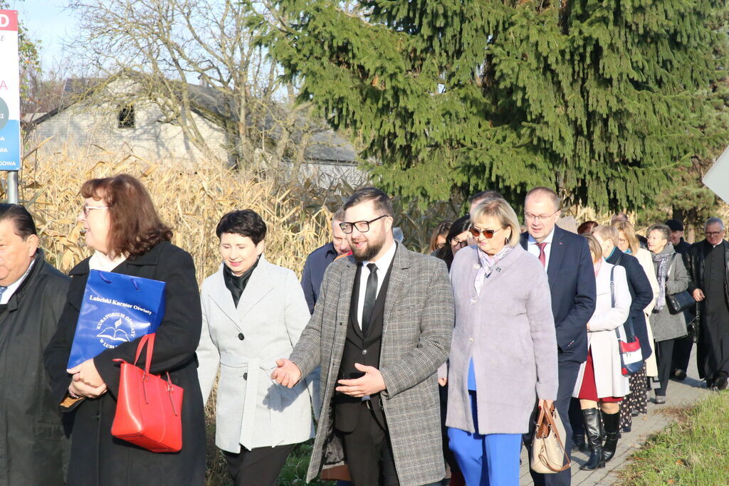 Otwarcie nowego budynku szkoły w Nasutowie