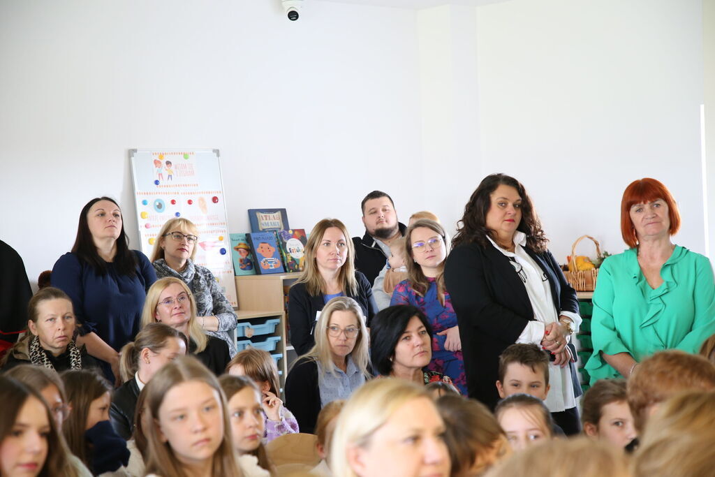 Otwarcie nowego budynku szkoły w Nasutowie