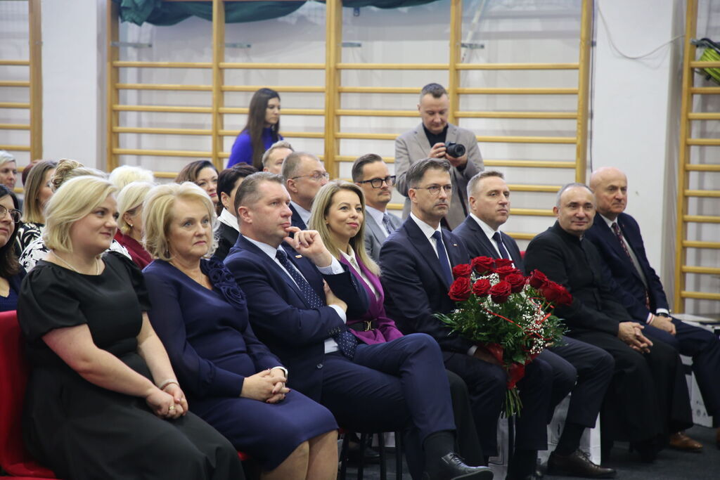 Otwarcie nowego budynku szkoły w Jakubowicach Konińskich