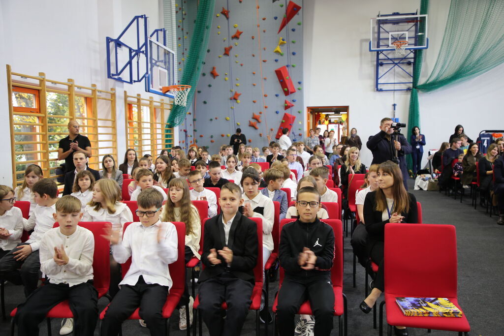 Otwarcie nowego budynku szkoły w Jakubowicach Konińskich