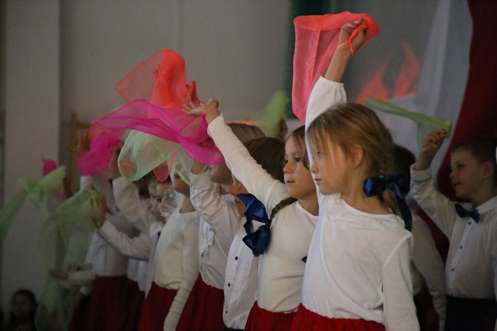 Otwarcie nowego budynku szkoły w Jakubowicach Konińskich