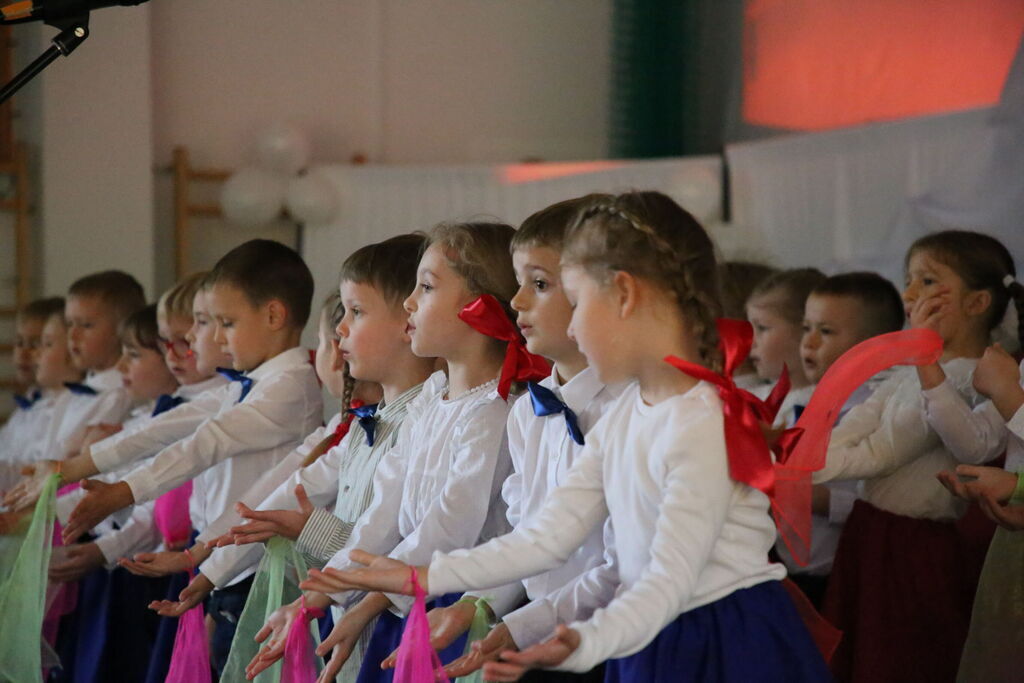 Otwarcie nowego budynku szkoły w Jakubowicach Konińskich