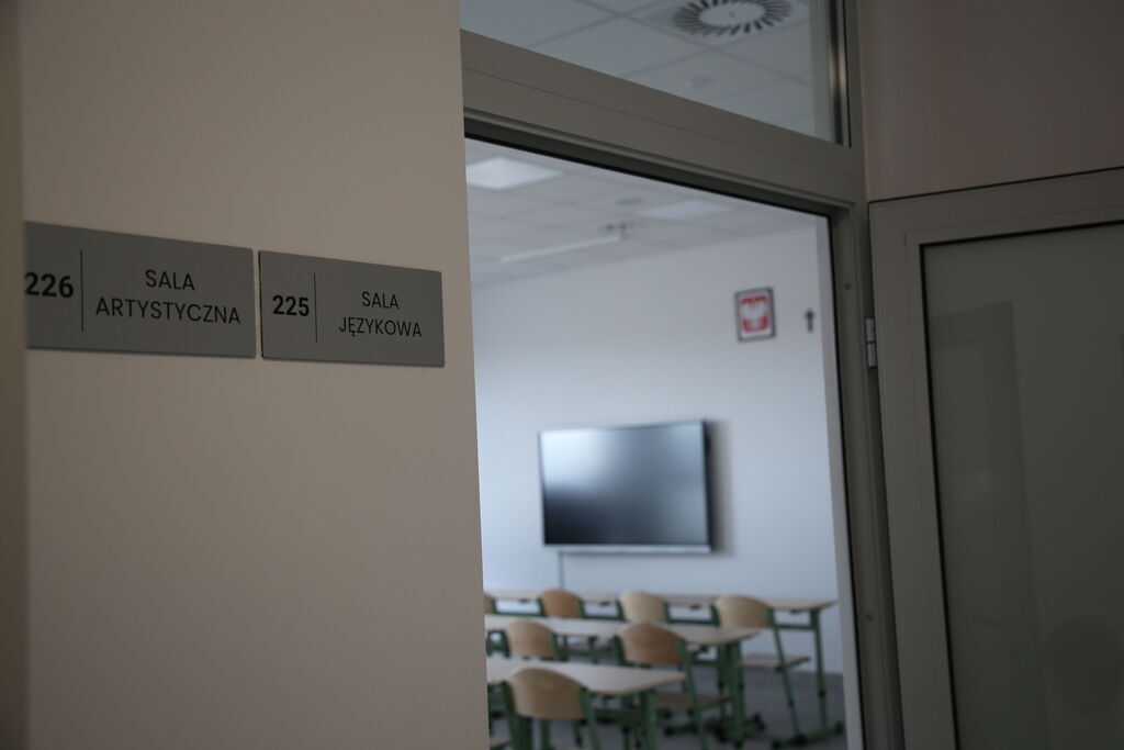 Otwarcie nowego budynku szkoły w Jakubowicach Konińskich