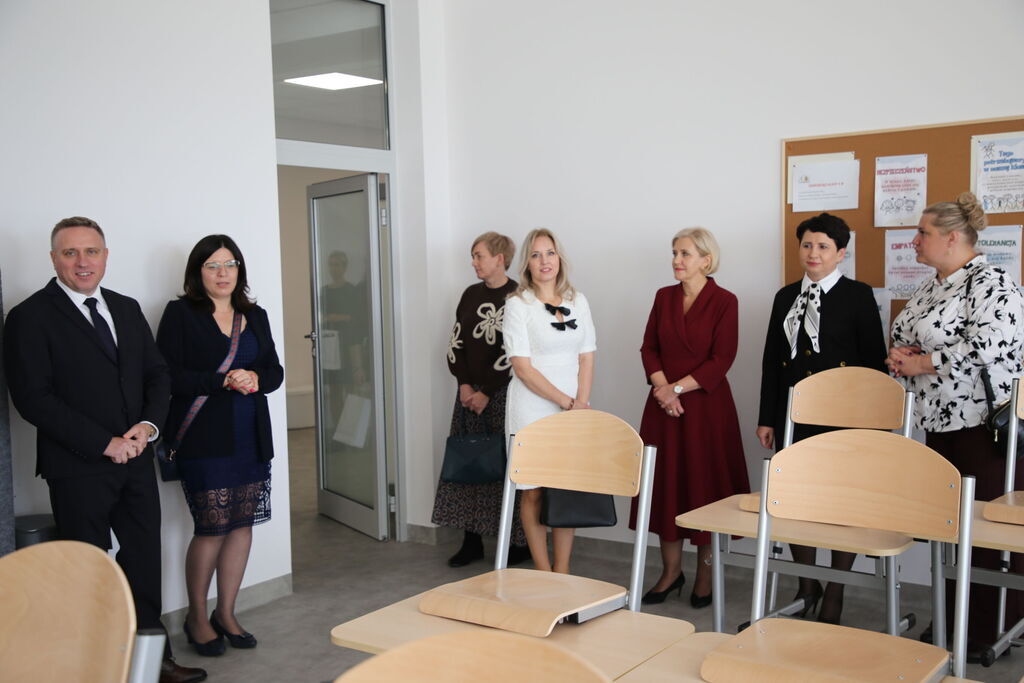 Otwarcie nowego budynku szkoły w Jakubowicach Konińskich