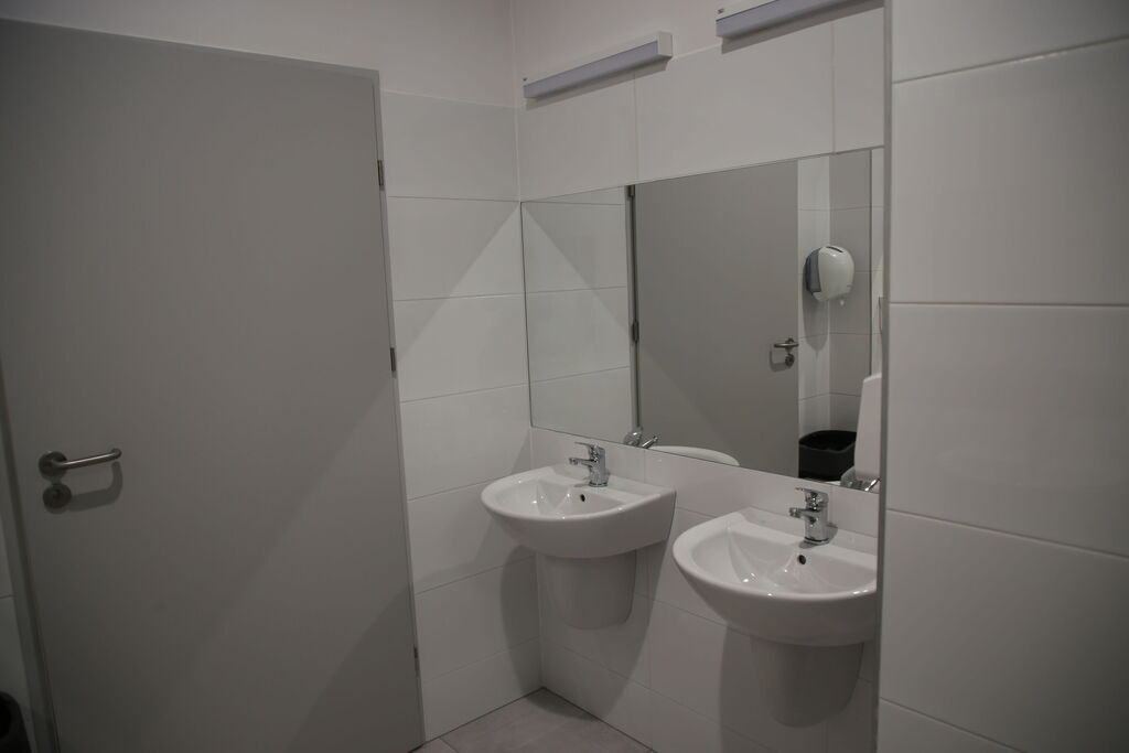 Otwarcie nowego budynku szkoły w Jakubowicach Konińskich