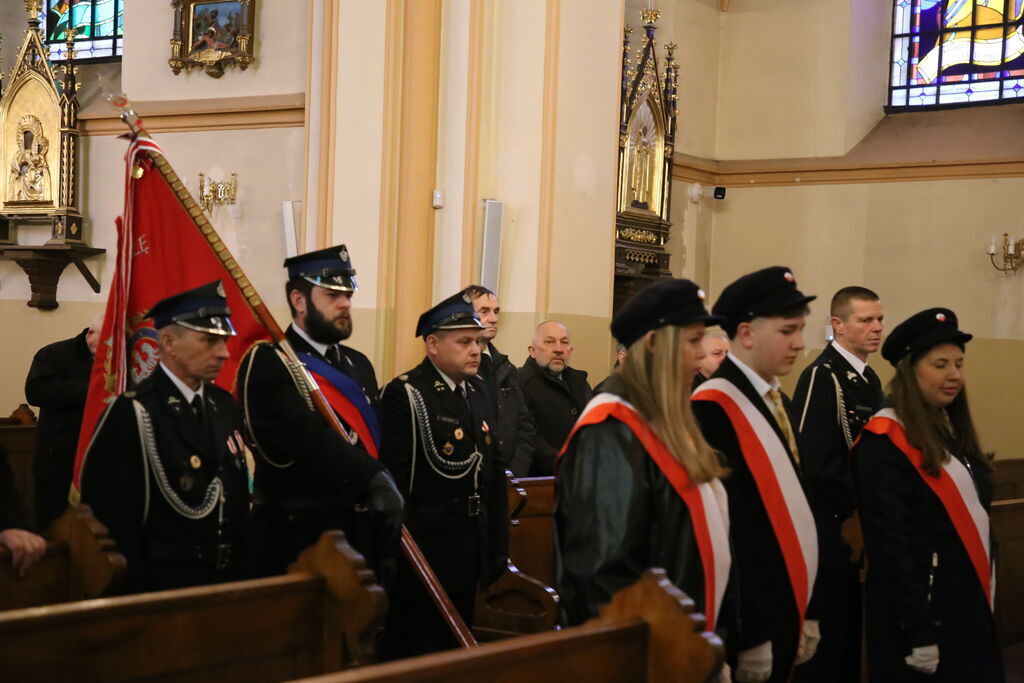 ODSŁONIĘCIE TABLICY PAMIĄTKOWEJ