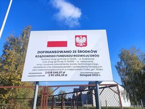 Budowa drogi gminnej nr 112421L - ul. Świerkowej oraz drogi gminnej nr 112405L - ul. Jałowcowej wraz z budową odwodnienia, kanału technologicznego, oświetlenia oraz zabezpieczeniem i przebudową istniejących sieci elektroenergetycznych w miejscowości Turka