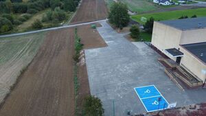 Zakończona inwestycja – budowa parkingu wraz z drogą dojazdową przy Zespole Szkolno-Przedszkolnym w miejscowości Kolonia Pliszczyn (gmina Wólka)