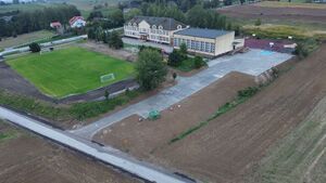 Zakończona inwestycja – budowa parkingu wraz z drogą dojazdową przy Zespole Szkolno-Przedszkolnym w miejscowości Kolonia Pliszczyn (gmina Wólka)